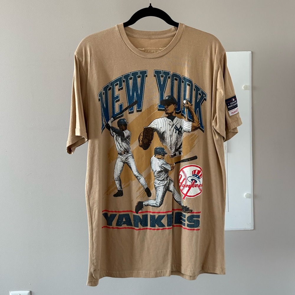Mitchell & Ness Tan New York Yankees Tee